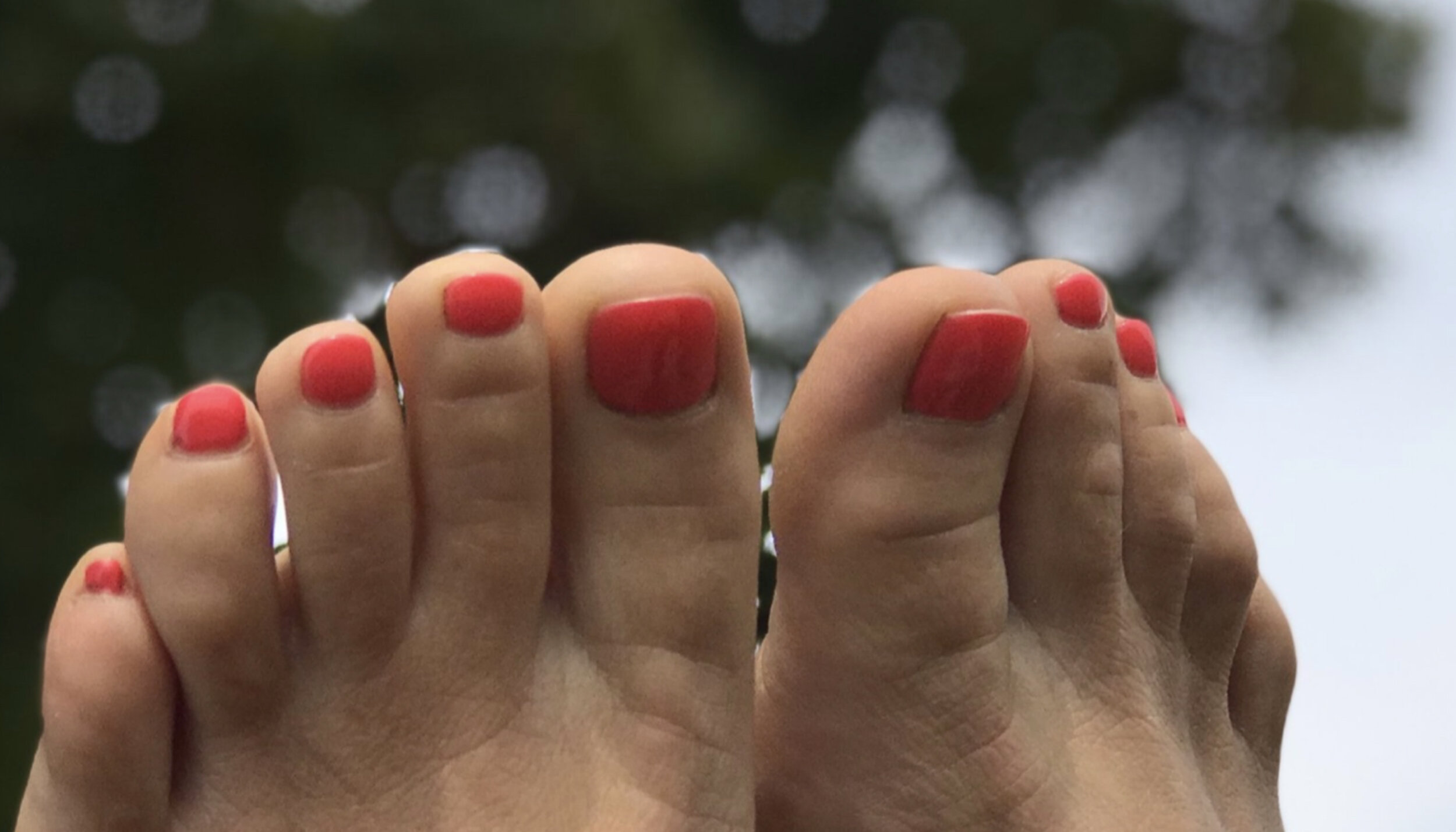 Claw Toes